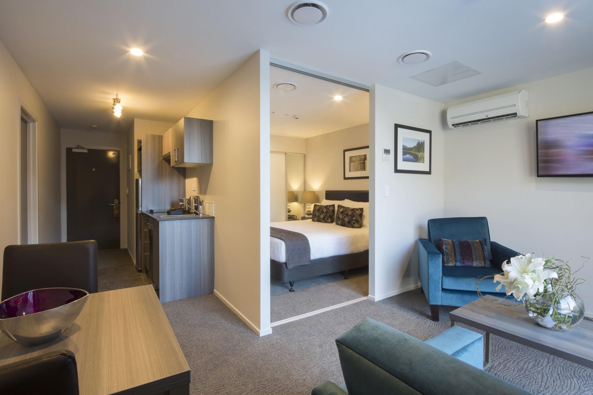 Ramada Suites By Wyndham Queenstown Remarkables Park Екстериор снимка