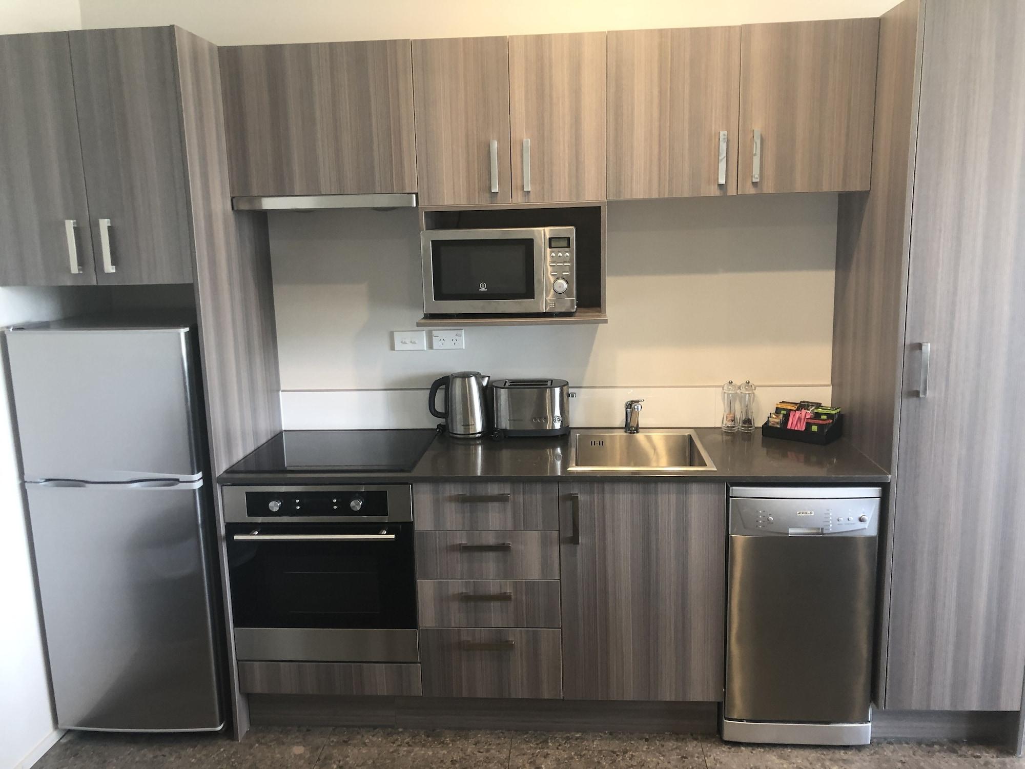Ramada Suites By Wyndham Queenstown Remarkables Park Екстериор снимка