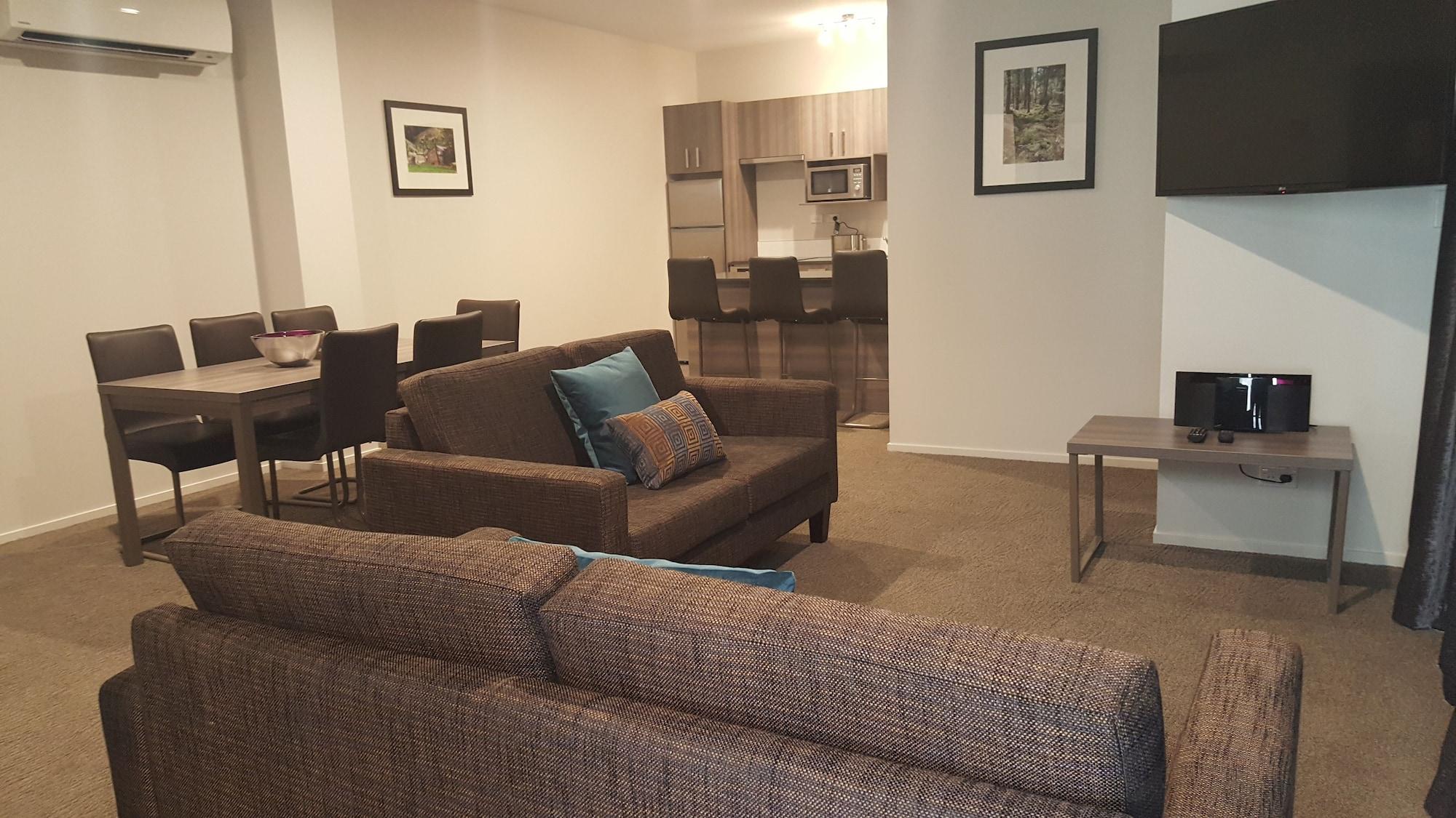Ramada Suites By Wyndham Queenstown Remarkables Park Екстериор снимка