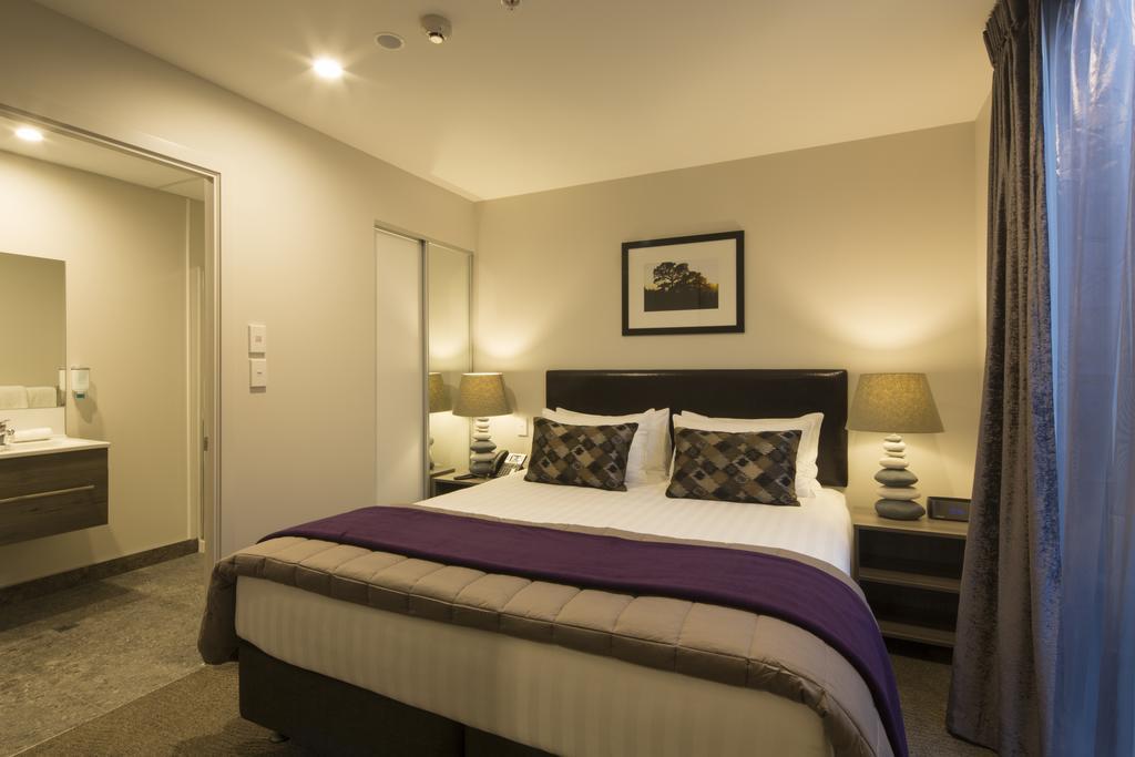 Ramada Suites By Wyndham Queenstown Remarkables Park Екстериор снимка